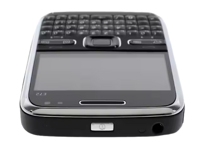 Nokia E72